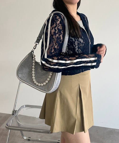 apres jour mignon(アプレジュールミニョン)の「ラインレースパーカー【ZOZOTOWN限定アイテム】(パーカー・レディース・ネイビー/ブラック/オフホワイト・X-LARGE/フリー)」の19枚目の写真
