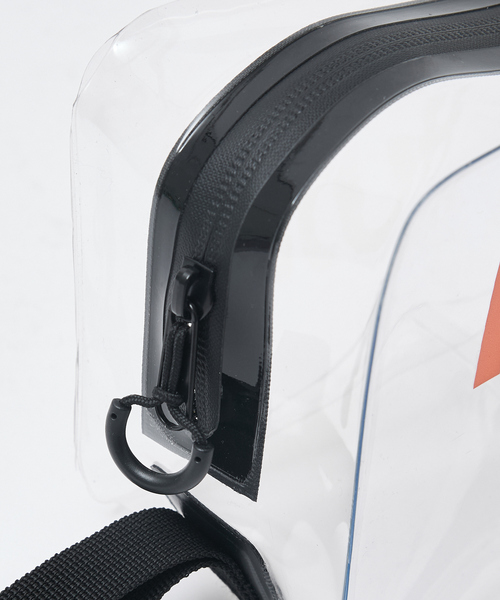 POLeR（ポーラー）の「【POLeR/ポーラー】PVC CLEAR POUCH M/クリア防水ポーチ（エコバッグ/サブバッグ・メンズ・オレンジ/クリア/ブラック/その他1・フリー）」の12枚目の写真