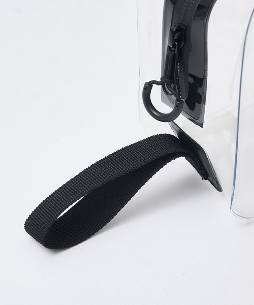 POLeR（ポーラー）の「【POLeR/ポーラー】PVC CLEAR POUCH M/クリア防水ポーチ（エコバッグ/サブバッグ・メンズ・オレンジ/クリア/ブラック/その他1・フリー）」の13枚目の写真