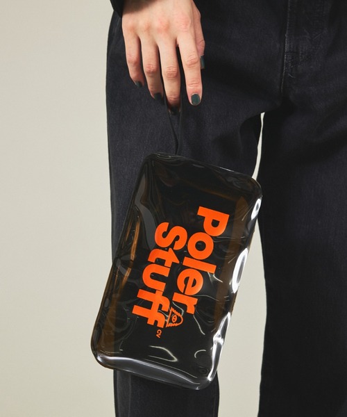 POLeR（ポーラー）の「【POLeR/ポーラー】PVC CLEAR POUCH M/クリア防水ポーチ（エコバッグ/サブバッグ・メンズ・オレンジ/クリア/ブラック/その他1・フリー）」の2枚目の写真
