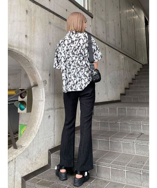 MURUA（ムルーア）の「プリーツイージーワイドパンツ（その他パンツ・レディース・ホワイト/ブラック/ライトグリーン・FREE）」の14枚目の写真