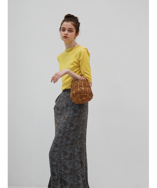 Katrin TOKYO（カトリーントーキョー）の「flower long skirt（スカート・レディース・ブルー/ブラウン系その他/スモークピンク/オレンジ/ブラウン/グリーン・FREE/XS）」の2枚目の写真