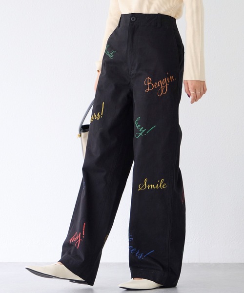LAVEANGE(ラビアンジェ)の「ロゴプリントチノパンツ(チノパンツ・レディース・ベージュ系その他/ブラック・M/LL/3L/4L)」の14枚目の写真
