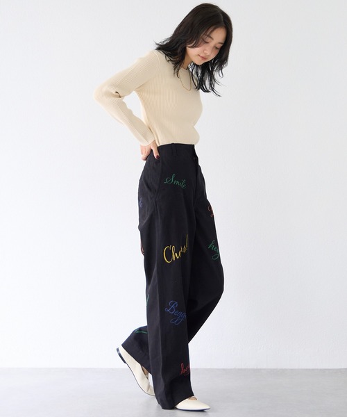 LAVEANGE(ラビアンジェ)の「ロゴプリントチノパンツ(チノパンツ・レディース・ベージュ系その他/ブラック・M/LL/3L/4L)」の20枚目の写真