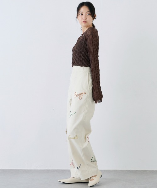 LAVEANGE(ラビアンジェ)の「ロゴプリントチノパンツ(チノパンツ・レディース・ベージュ系その他/ブラック・M/LL/3L/4L)」の10枚目の写真
