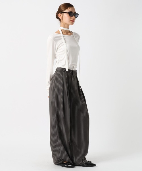 FOREVER 21(フォーエバー トゥエンティーワン)の「【2024FW】ボウタイシャーリングロングスリーブ(Tシャツ/カットソー・レディース・グレー/レッド/ブラック/ホワイト・SMALL/MEDIUM)」の14枚目の写真