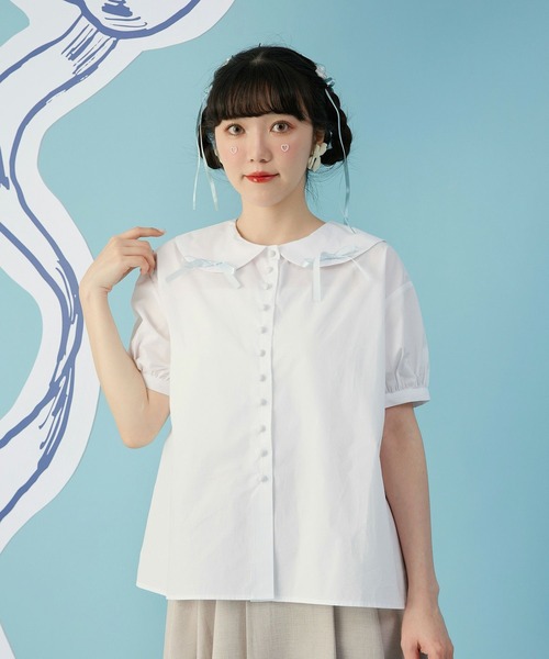 miolite(ミオライト)の「リボン パフスリーブ ブラウス miolite(シャツ/ブラウス・レディース・ホワイト/ライトブルー/ネイビー・M)」の4枚目の写真