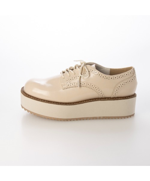 EVOL(イーボル)の「【EVOL】メダリオンレースアップシューズ IX5550(ローファー・レディース・ブラック/ベージュ・23.5cm/23.0cm/22.5cm/22.0cm/21.5cm/25.0cm/24.5cm/24.0cm)」の9枚目の写真