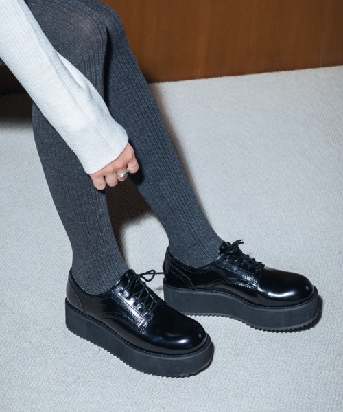 EVOL(イーボル)の「【EVOL】メダリオンレースアップシューズ IX5550(ローファー・レディース・ブラック/ベージュ・23.5cm/23.0cm/22.5cm/22.0cm/21.5cm/25.0cm/24.5cm/24.0cm)」の17枚目の写真