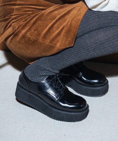 EVOL(イーボル)の「【EVOL】メダリオンレースアップシューズ IX5550(ローファー・レディース・ブラック/ベージュ・23.5cm/23.0cm/22.5cm/22.0cm/21.5cm/25.0cm/24.5cm/24.0cm)」の16枚目の写真