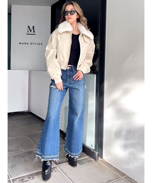 GYDA（ジェイダ）の「ハイウエストレースデザインフレアデニムパンツ（デニムパンツ・レディース・ブラック/ブルー・SMALL/MEDIUM）」の4枚目の写真