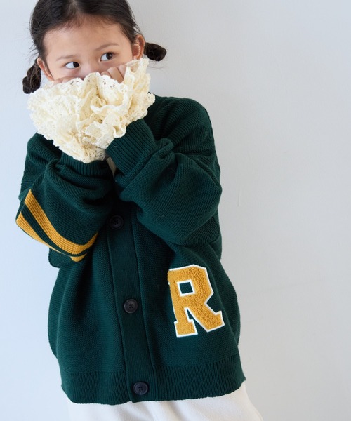 LOWRYS FARM（ローリーズファーム）の「レタードカーディガン　143655（カーディガン/ボレロ・キッズ・ネイビー/グリーン/レッド・150cm/140cm/130cm/120cm/110cm）」の2枚目の写真