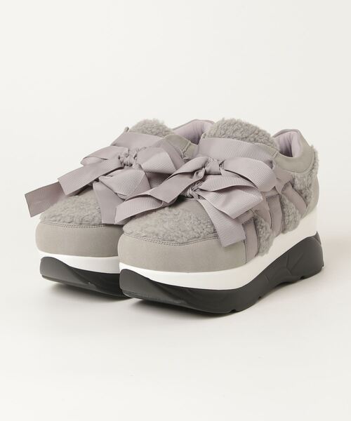 YOSUKE(ヨースケ)の「ヨースケYOSUKEウィメンズ厚底ダブルリボンスニーカー4450032(スニーカー・レディース・ホワイト系その他2/ブラック系その他2/ホワイト系その他3/ブラック×グリーン/シルバー/グレー/シャンパン・S/M/L/LL)」の5枚目の写真