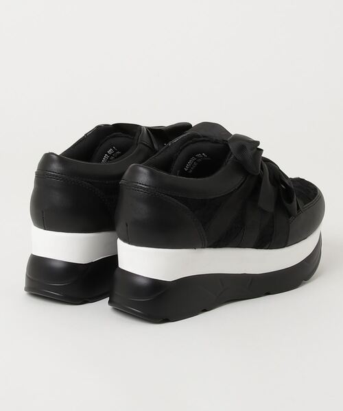 YOSUKE(ヨースケ)の「ヨースケYOSUKEウィメンズ厚底ダブルリボンスニーカー4450032(スニーカー・レディース・ホワイト系その他2/ブラック系その他2/ホワイト系その他3/ブラック×グリーン/シルバー/グレー/シャンパン・S/M/L/LL)」の8枚目の写真