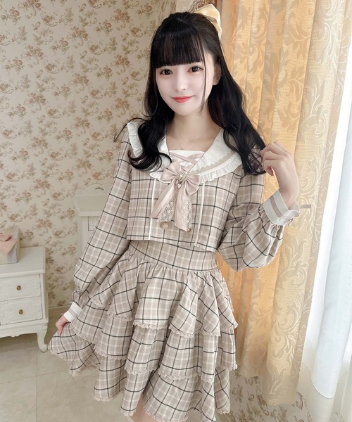 ROJITA(ロジータ)の「ティアードセーラーセットアップ(セットアップ・レディース・ベージュ/その他/ブラック/ブルー/ピンクベージュ・FREE)」の3枚目の写真
