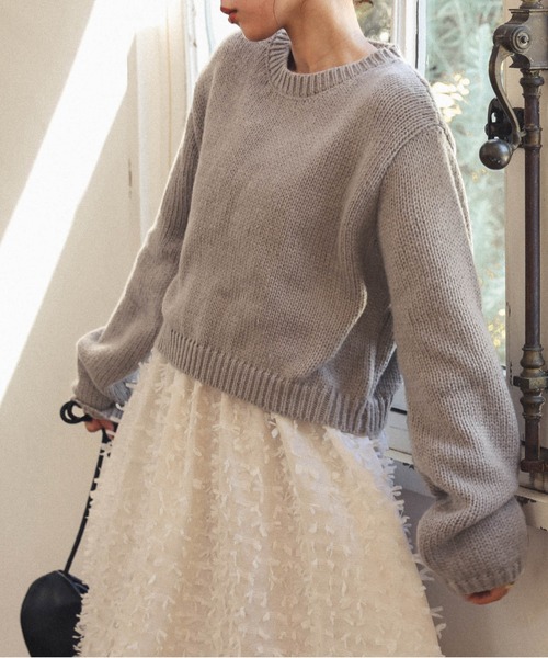 AMELY(エミリー)の「ローゲージニットトップス(ニット/セーター・レディース・モカ/ホワイト/ブラック/チャコール・フリー)」の20枚目の写真