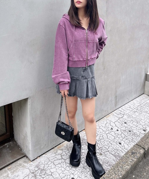 INGNI（イング）の「ピグメントスウェットショートZIPパーカー（パーカー・レディース・バーガンディー/ネイビー/ブラック・M）」の6枚目の写真