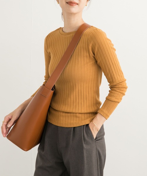 URBAN RESEARCH DOORS(アーバンリサーチドアーズ)の「針抜き長袖カットソー(Tシャツ/カットソー・レディース・ブラック系その他/アイボリー/ブラック/ゴールド・MEDIUM)」の4枚目の写真