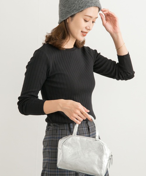 URBAN RESEARCH DOORS(アーバンリサーチドアーズ)の「針抜き長袖カットソー(Tシャツ/カットソー・レディース・ブラック系その他/アイボリー/ブラック/ゴールド・MEDIUM)」の3枚目の写真