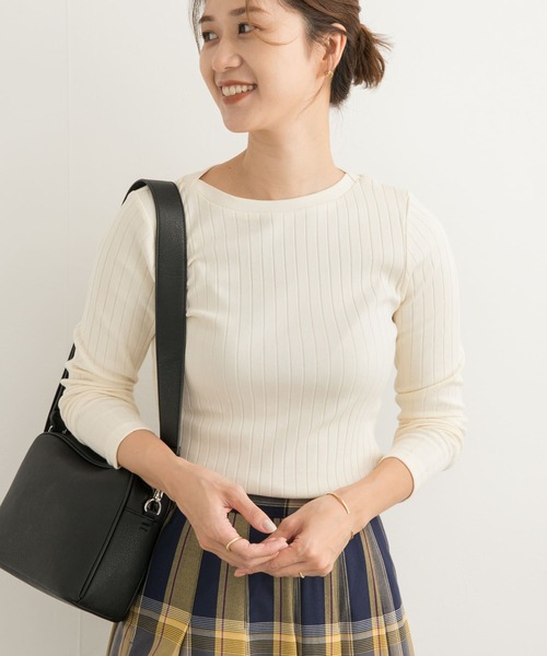 URBAN RESEARCH DOORS(アーバンリサーチドアーズ)の「針抜き長袖カットソー(Tシャツ/カットソー・レディース・ブラック系その他/アイボリー/ブラック/ゴールド・MEDIUM)」の8枚目の写真