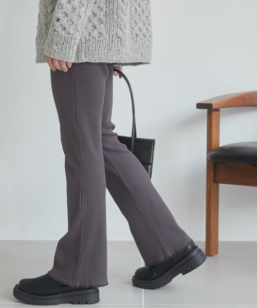 ANGIE（アンジー）の「リブフレアレギンス スリットあり / スリットなし（その他パンツ・レディース・グリーン系その他/ブラック/グレー系その他/カーキ/ブラック系その他/チャコールグレー・SMALL/MEDIUM）」の3枚目の写真