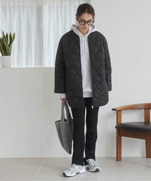 ANGIE（アンジー）の「リブフレアレギンス スリットあり / スリットなし（その他パンツ・レディース・グリーン系その他/ブラック/グレー系その他/カーキ/ブラック系その他/チャコールグレー・SMALL/MEDIUM）」の11枚目の写真