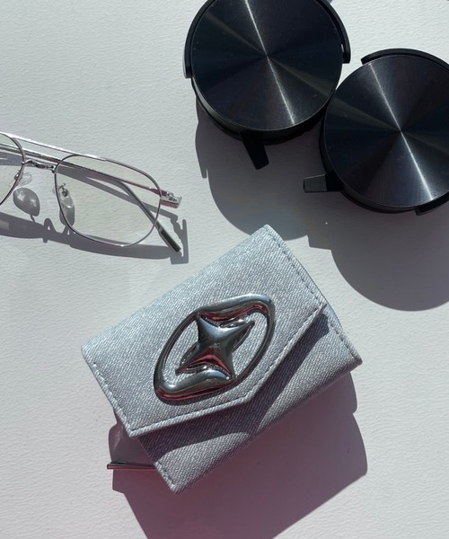 WEGO（ウィゴー）の「WEGO/BIGメタルパーツウォレット（財布・レディース・その他1/シルバー/ブラック/ブルー系その他/ブラック系その他・FREE）」の3枚目の写真