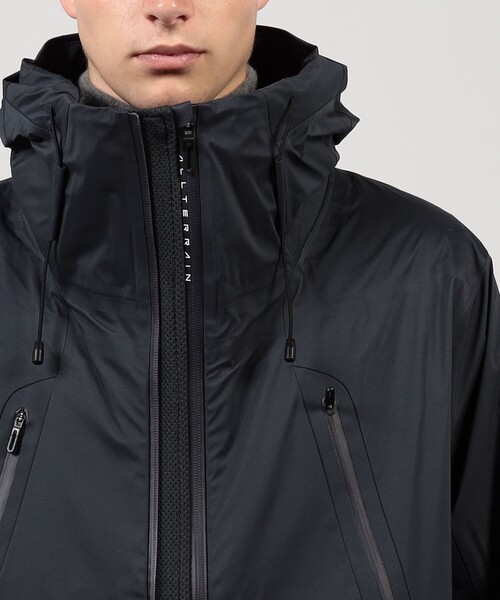 DESCENTE ALLTERRAIN（デサント　オルテライン）の「DESCENTE ALLTERRAIN CREAS HARD SHELL JACKET（ブルゾン・メンズ・チャコールグレー/ブラック・M/L）」の9枚目の写真
