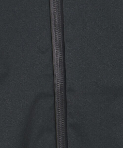 DESCENTE ALLTERRAIN（デサント　オルテライン）の「DESCENTE ALLTERRAIN CREAS HARD SHELL JACKET（ブルゾン・メンズ・チャコールグレー/ブラック・M/L）」の16枚目の写真