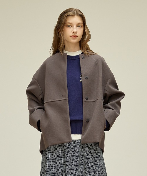 LE SOUK HOLIDAY(ルスークホリデー)の「【BEAUTYLUX】フェイクウールショートコート(ノーカラーコート・レディース・グレー/チャコールグレー/ベージュ/ブラック・M/L)」の2枚目の写真