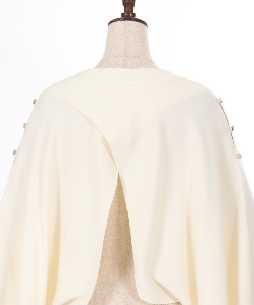 axes femme(アクシーズファム)の「2WAYケープ風ニットプルオーバー(ニット/セーター・レディース・ブラック/モカ/キナリ・FREE)」の21枚目の写真