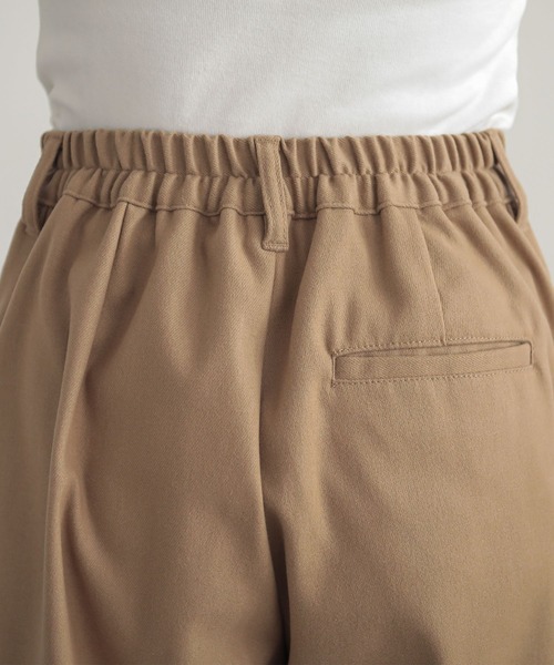 n'OrLABEL(ノアールレーベル)の「微起毛ワンタックテーパードパンツ(その他パンツ・レディース・ベージュ/チャコール/ブラック・1/2)」の9枚目の写真