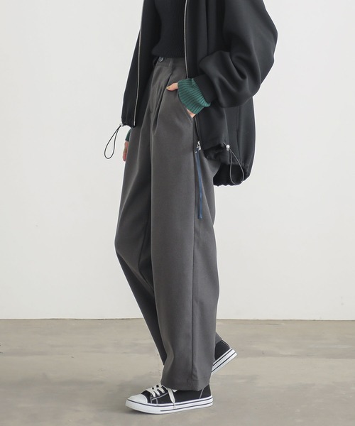 n'OrLABEL(ノアールレーベル)の「微起毛ワンタックテーパードパンツ(その他パンツ・レディース・ベージュ/チャコール/ブラック・1/2)」の13枚目の写真