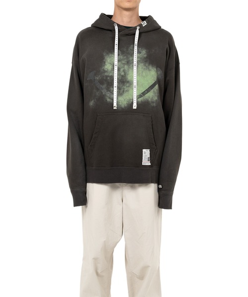 MIHARA YASUHIRO♡ SMILY FACE PRINTED DISTRESSED HOODIE Miharayasuhiro Smily Face Print Distressed Hoodie In Grey