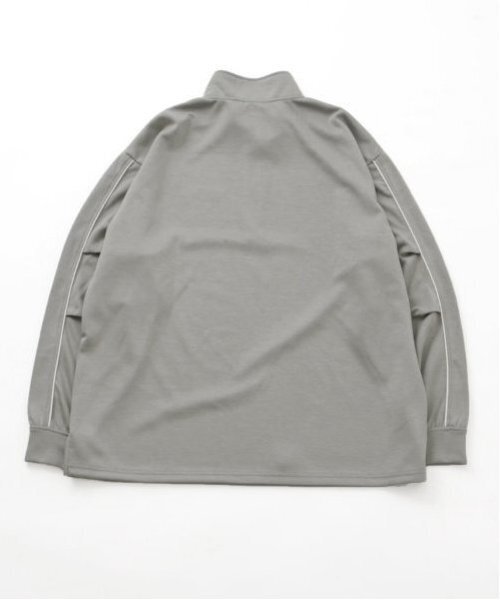 GLAZOS（グラソス）の「【大人向けサイズあり】【あったか保温/速乾】ダンボールニット・ハーフジッププルオーバー（スウェット・キッズ・ライトグレー/ブラック・LL/S/M/L）」の15枚目の写真