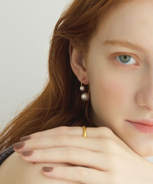 CENE（セネ）の「【CENE】セネ/ダブルパールピアス（ピアス（両耳用）・レディース・ゴールド/シルバー・FREE）」の5枚目の写真