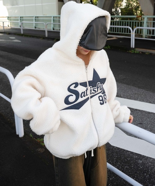 WEGO(ウィゴー)の「WEGO/ロゴボアパーカー(ブルゾン・レディース・ブラック/アイボリー・FREE)」の2枚目の写真