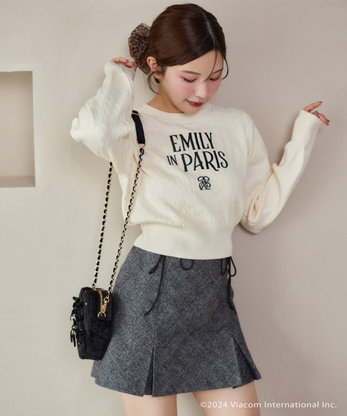 one after another NICE CLAUP（ワンアフターアナザーナイスクラップ）の「【 EMILY IN PARIS × one after another NICECLAUP 】ケーブルニット（ニット/セーター・レディース・オフホワイト/ブラック/ピンク/レッド・FREE）」の13枚目の写真