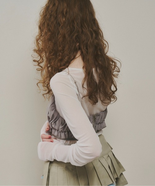 LA BELLE ETUDE（ラベルエチュード）の「ロングスリーブボートネックシアーTOPS（Tシャツ/カットソー・レディース・ホワイト/ブルー/ブラック/ライトブルー・FREE）」の6枚目の写真