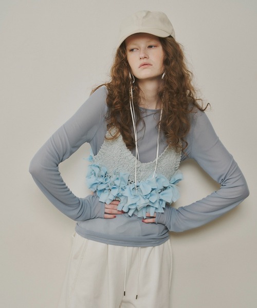 LA BELLE ETUDE（ラベルエチュード）の「ロングスリーブボートネックシアーTOPS（Tシャツ/カットソー・レディース・ホワイト/ブルー/ブラック/ライトブルー・FREE）」の12枚目の写真