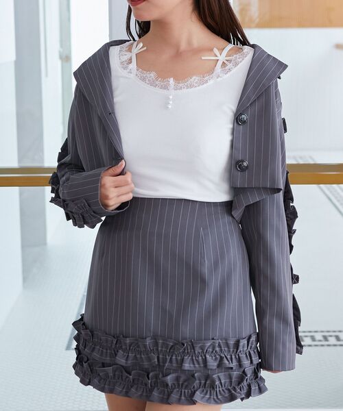 MAJESTIC LEGON（マジェスティックレゴン）の「レース使い肩リボントップス（Tシャツ/カットソー・レディース・チャコールグレー/グレー/オフホワイト・MEDIUM）」の17枚目の写真