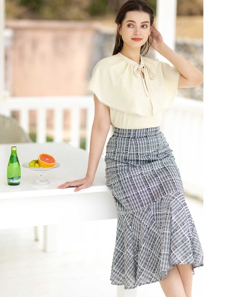 セール/ブランド古着】ロングスカート（スカート）｜Noela（ノエラ）の  