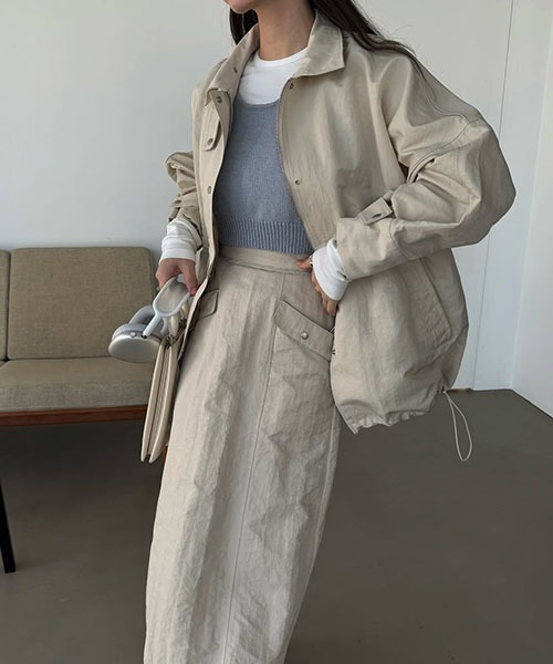 WILLFULLY（ウィルフリー）の「flap pocket bi color stitch pencil nylon SK（スカート・レディース・ホワイト/ベージュ/グレー系その他・FREE）」の12枚目の写真