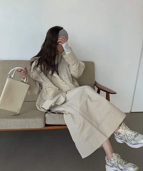 WILLFULLY（ウィルフリー）の「flap pocket bi color stitch pencil nylon SK（スカート・レディース・ホワイト/ベージュ/グレー系その他・FREE）」の10枚目の写真