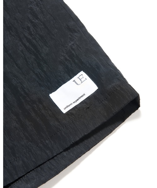 uniform experiment(ユニフォームエクスペリメント)の「CRYSTAL NYLON EASY SHORTS(その他パンツ・メンズ・ネイビー/イエロー/ブラック/グレー・1/2/3/4)」の7枚目の写真