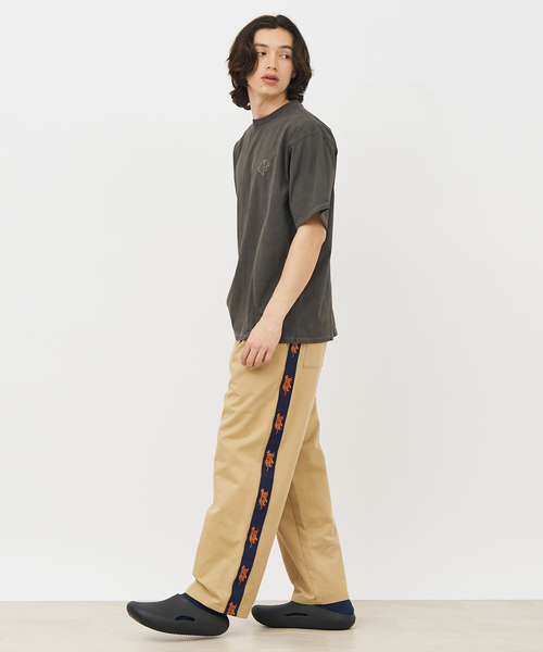 POLeR（ポーラー）の「【POLeR/ポーラー】PIGMENT SOUVENIR TEE/スーベニアTシャツ（Tシャツ/カットソー・メンズ・グレー/ブラック・L/XL/M）」の16枚目の写真
