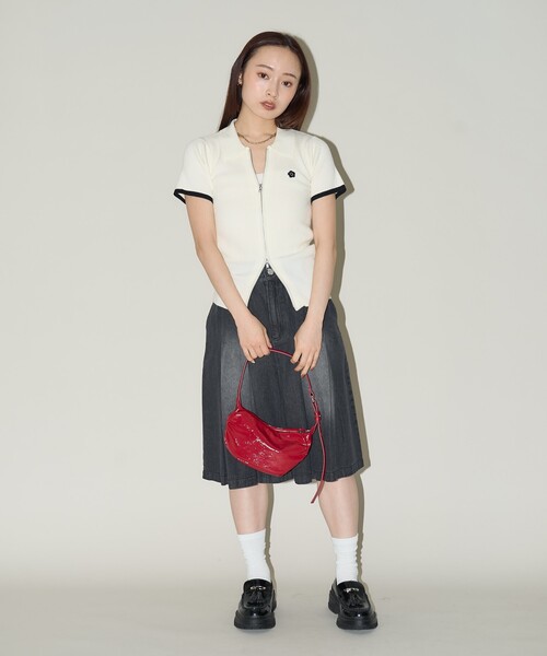 PUBLUX（パブリュクス）の「PUBLUX/パブリュクス プリーツ デニム スカート　限定展開（スカート・レディース・サックスブルー/ブラック・S/M）」の11枚目の写真