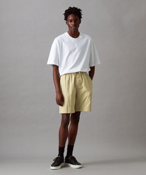 Calvin Klein(カルバン・クライン)の「テクスチャー コットン ショーツ(その他パンツ・メンズ・ベージュ・L/M/S)」の4枚目の写真