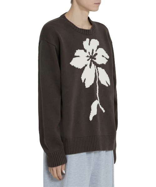 OY(オーワイ)の「『OY/オーワイ』 FLORAL BLOOM KNIT/フローラルブルームニット(ニット/セーター・レディース・ブラウン/ライトブルー/ブラック・L/M)」の6枚目の写真