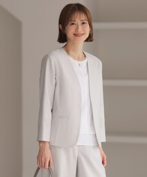 レディースのノーカラージャケット（シルバー/銀色系）ファッション